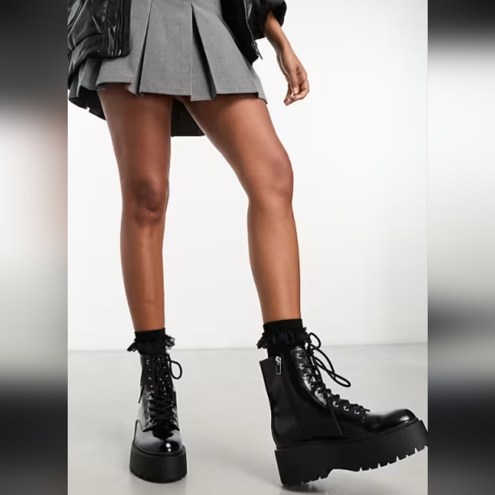 Bershka  Black Lace-Up Moto Boots